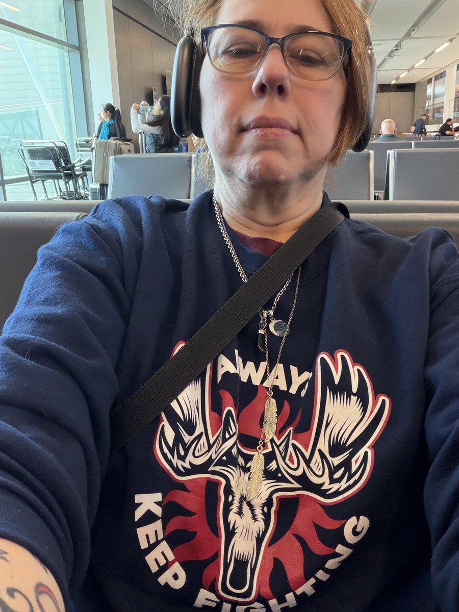 Jul loves J2 ❤️💙🫎🐿️ JIB16 ❤️💙 tweet media