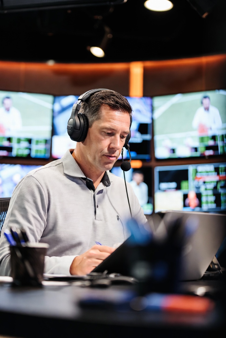 Phil Giubileo tweet media