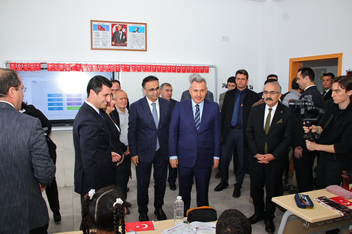 ✨Valimiz Dr. Süleyman Elban, Millî Eğitim Bakan Yardımcımız Muhammet Bilal Macit, AK Parti Genel Sekreteri ve İzmir Milletvekili Eyüp Kadri İnan, AK Parti İzmir Milletvekilleri Yaşar Kırkpınar, Mehmet Muharrem Kasapoğlu, Mahmut Atilla Kaya, Ceyda Bölünmez Çankırı, İl Millî