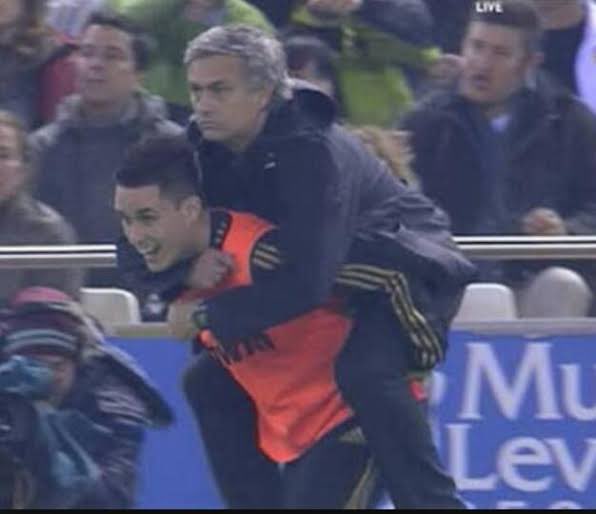 Sharnalk tweet media