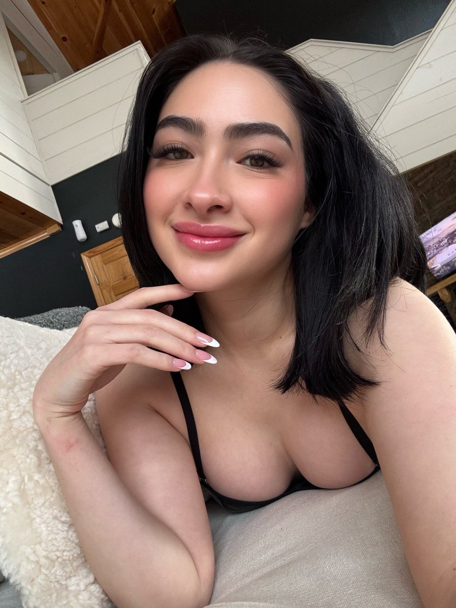 kypage's tweet photo. Hello old man send me text if you’re interested watching my new content 👅😋

Zangi me 1084237584 https://t.co/Y1Iog3nVM8