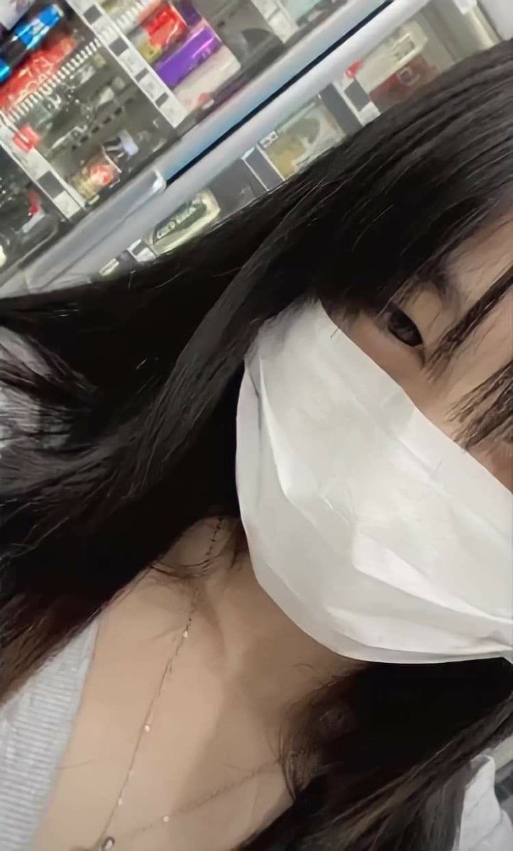 ❀แบม แบม tweet media