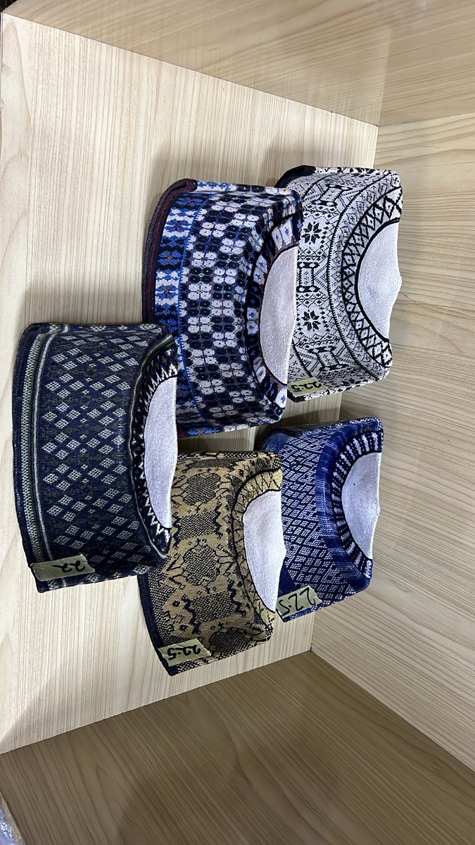 TAHIR EXQUISITE CAPS tweet media