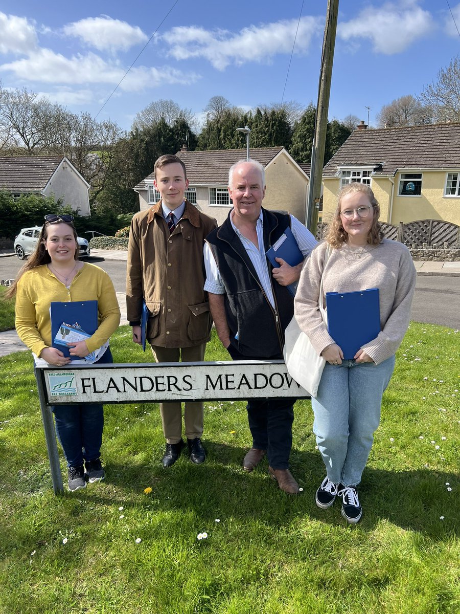 Andrew RT Davies tweet media