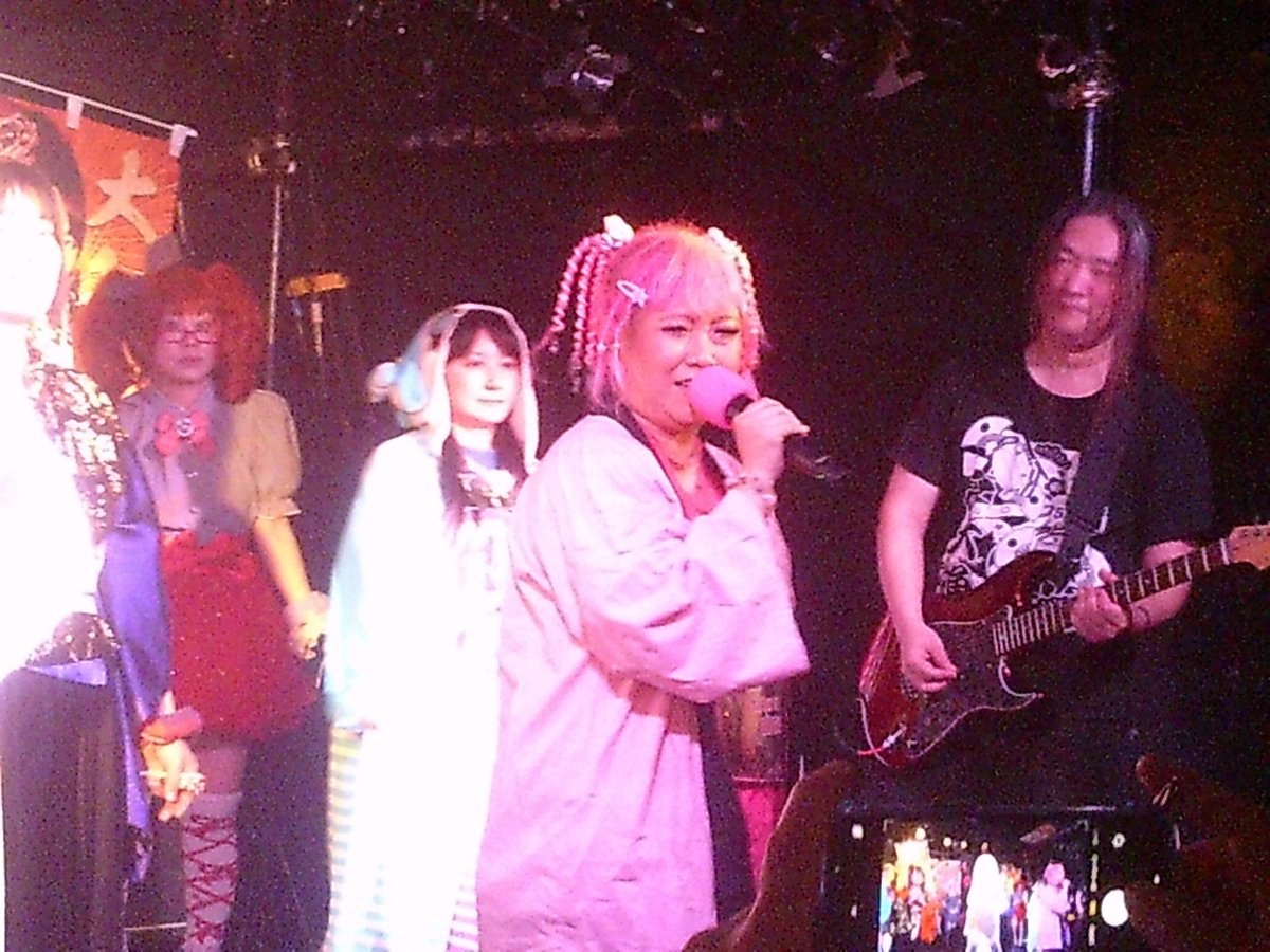 mvJBjRCuK81SRFc's tweet photo. 3月28日 七五三木牡丹追悼ライブ(沼袋section9)
FICE。
#牡丹ありがとう
#FICE
#沼袋section9
#沼袋 https://t.co/SpZz9wvZXS