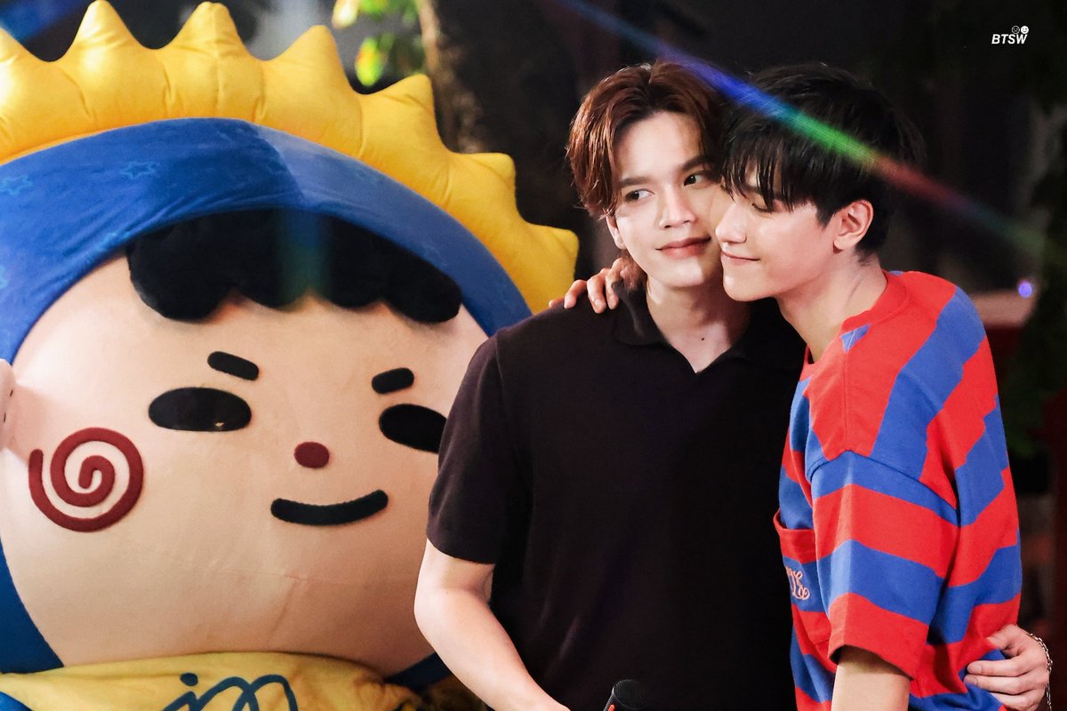 𝘽𝙏𝙎𝙒 (2) tweet media