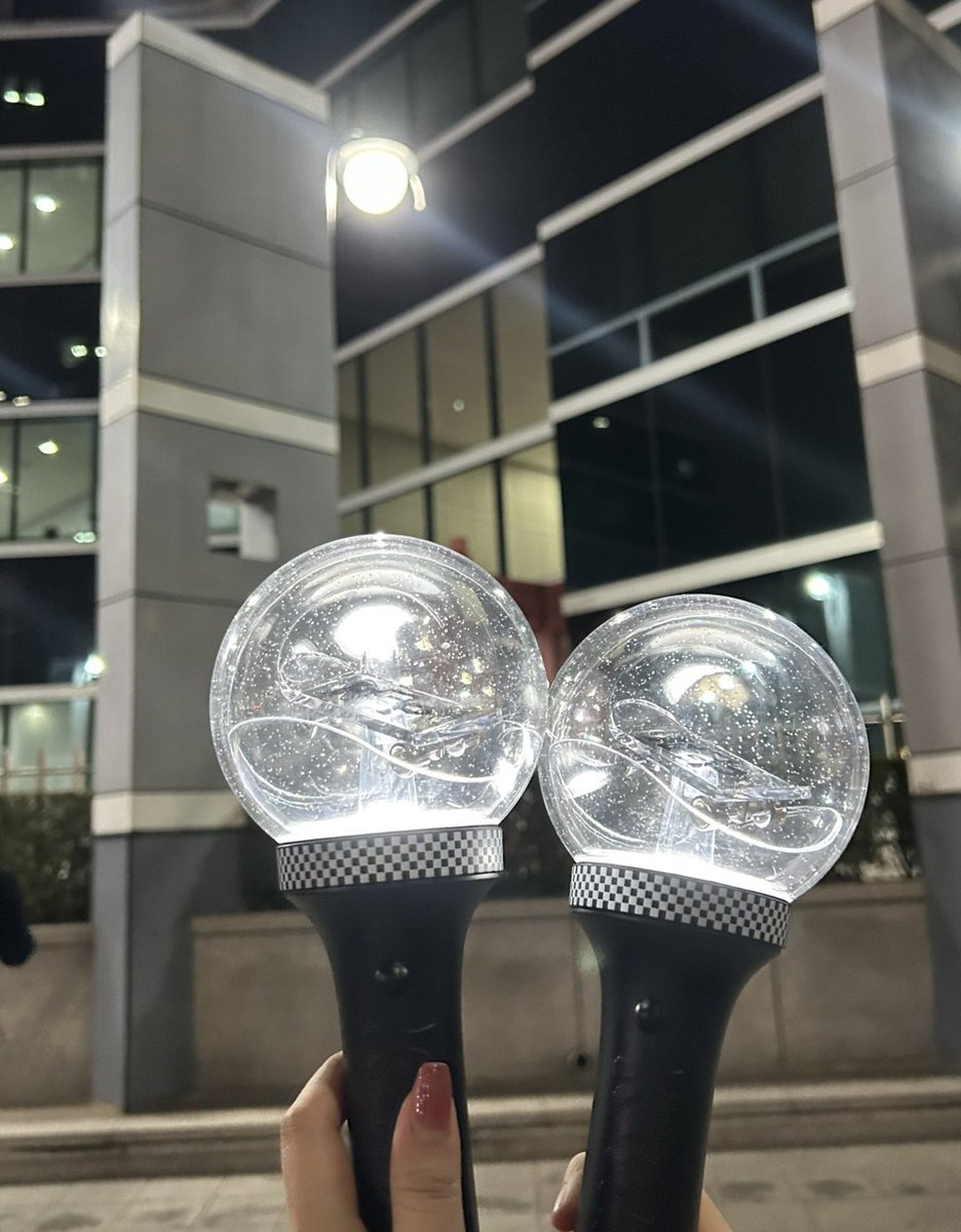 냥이 tweet media