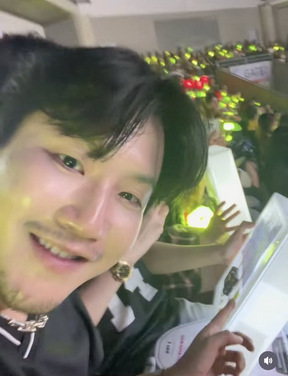 🍙 먹밥이 🌹 tweet media