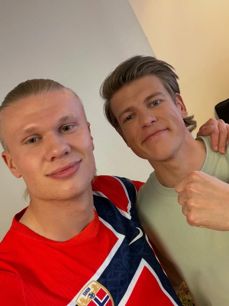 Hr Bausjen tweet media