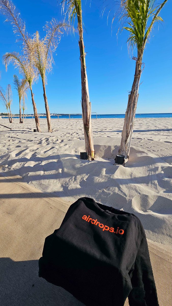 AIRDROPS.IO tweet media
