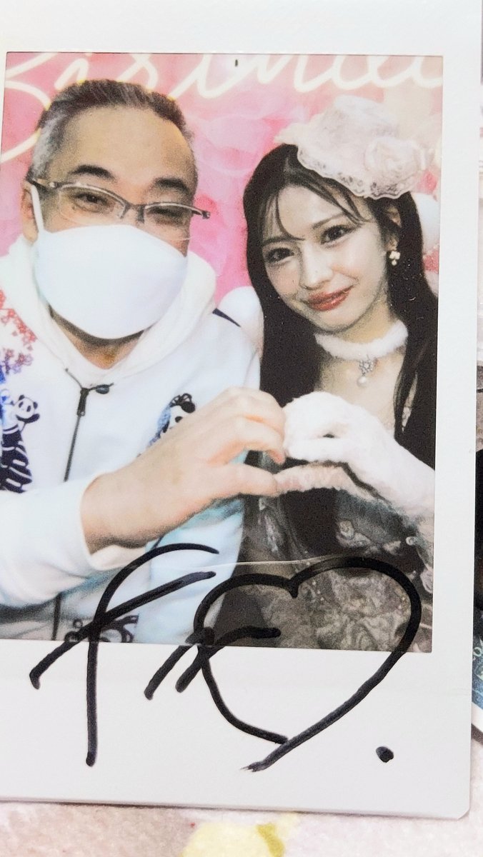OCYUMUGORI's tweet photo. 2026年3月30日（月）

深瀬美桜生誕祭
Mio P Birthday Party 2026に行ってきた
（白金高輪SELENEｂ2）

高校生だった美桜も今ではアイドルＰとして頑張っててそしてきみわずらいは涙がちょちょぎれた https://t.co/Mh8rFle7T1