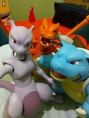 When the friend group finally links up again