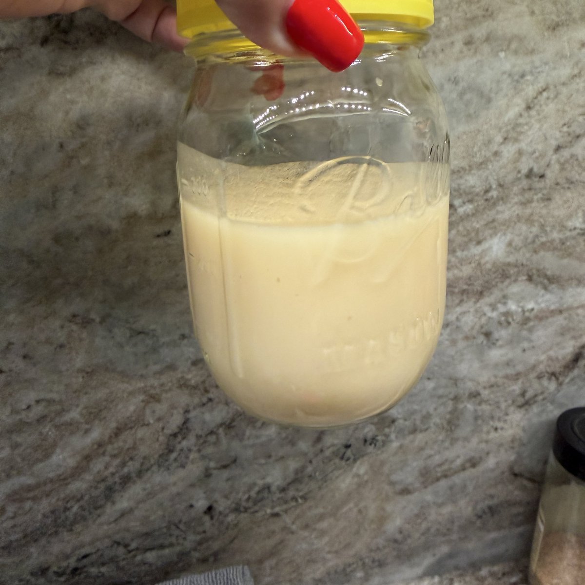 Dana Moos tweet media