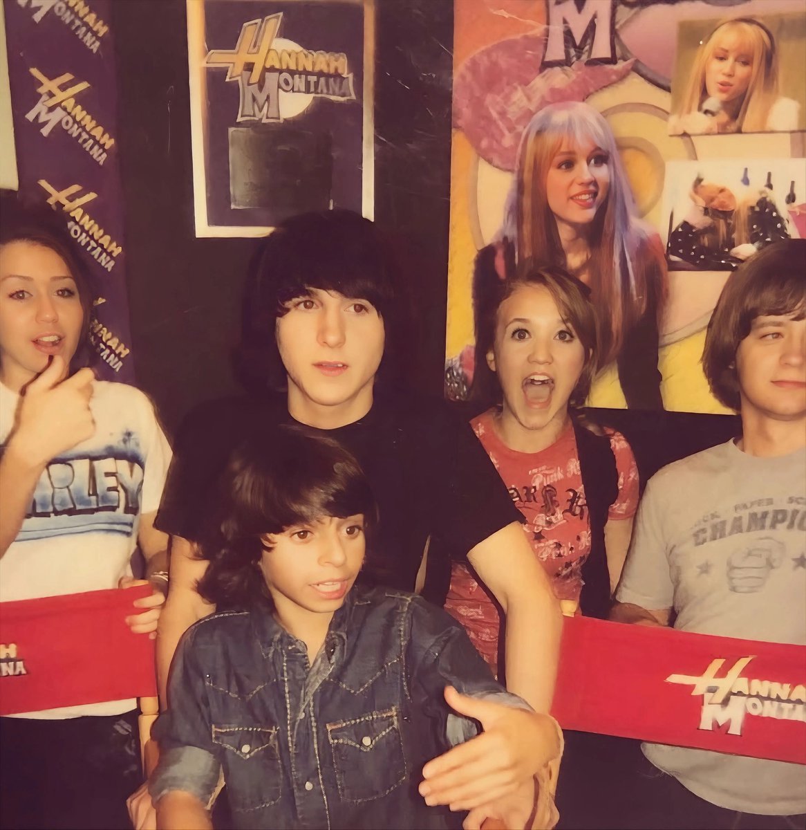 HM Revolution⚡ tweet media