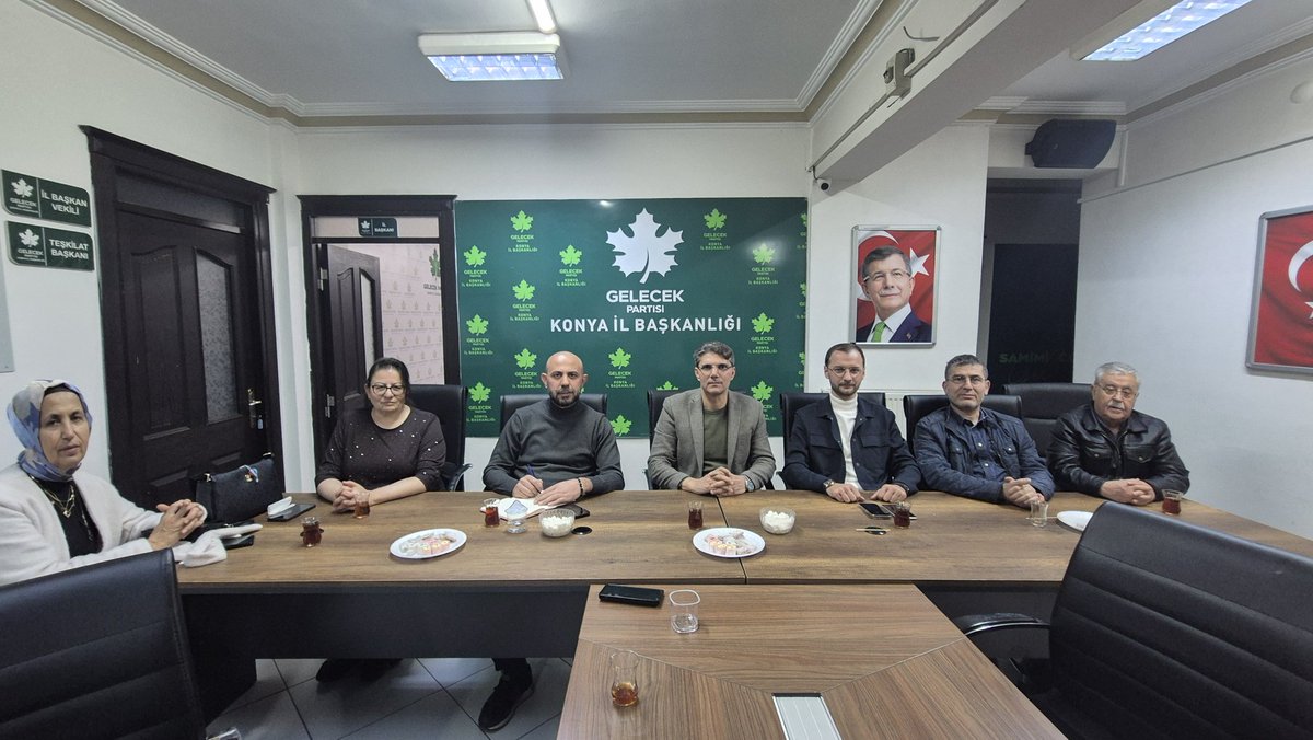 ahmetarslan42's tweet photo. Ramazan ayının ardından ilk yönetim kurulu toplantımızı gerçekleştirmenin verimli ve kıymetli atmosferini yaşadık.

Yerel ve ulusal gündeme dair önemli başlıkları ele alarak kapsamlı değerlendirmelerde bulunduk, geniş bir istişare imkânı yakaladık. 

Alınan kararların ve yapılan değerlendirmelerin şehrimiz ve ülkemiz adına hayırlara vesile olmasını temenni ediyorum.
@Ahmet_Davutoglu