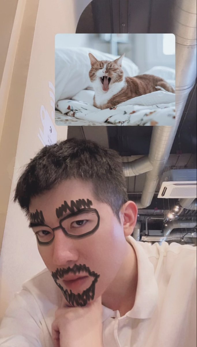 สมาร์ทมาดแมนแฮนด์ซัม tweet media