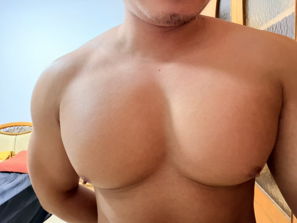 和大人 tweet media