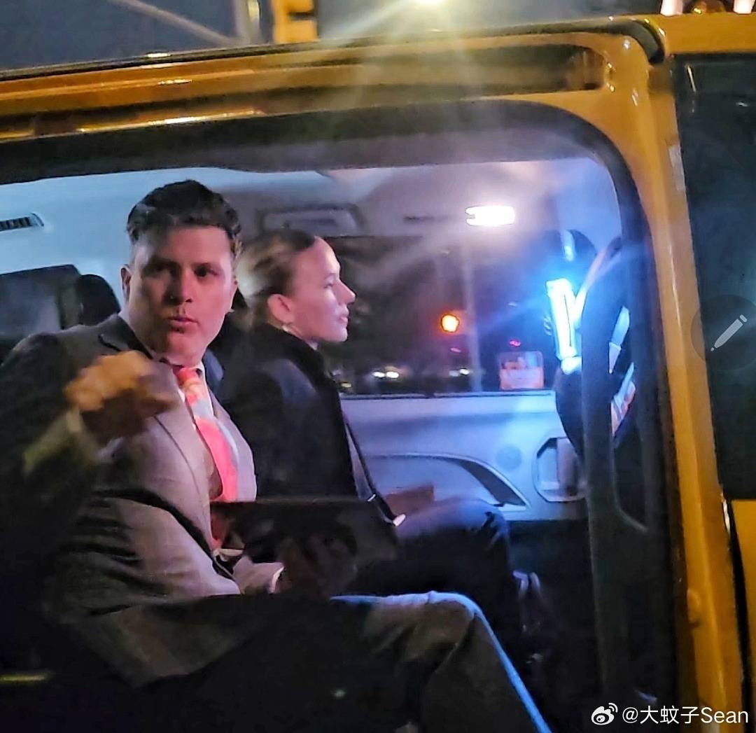 Keeping Up with Scarlett tweet media