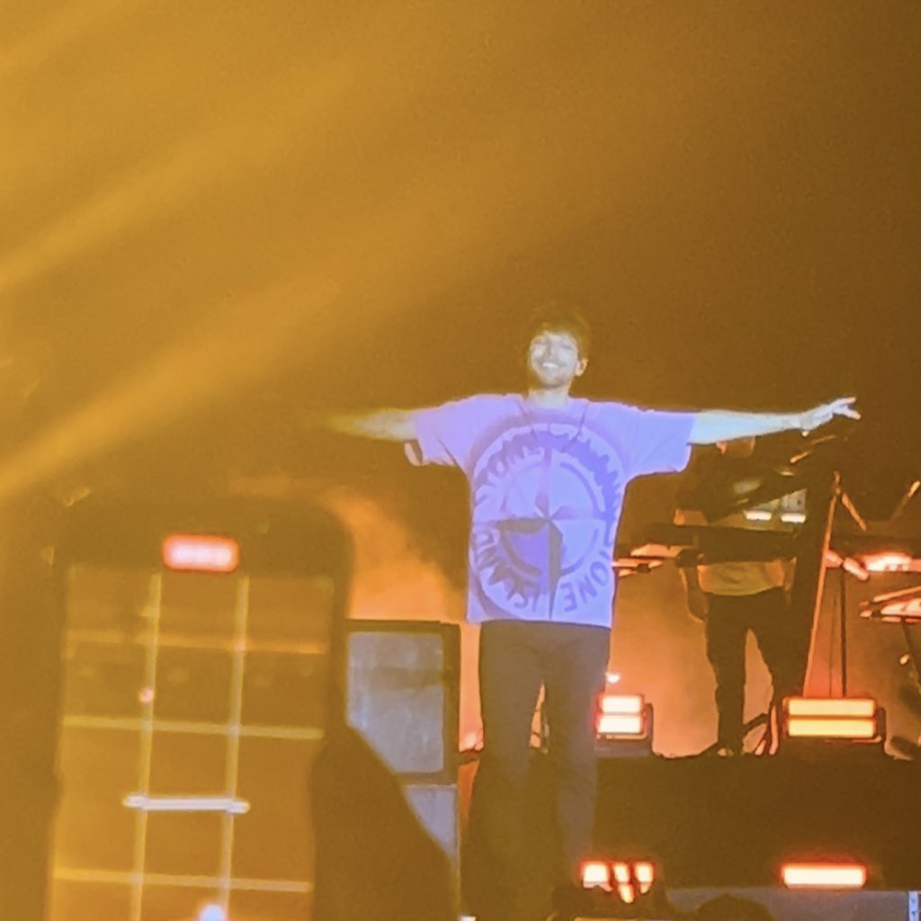 rainbøw⋆‎ tweet media