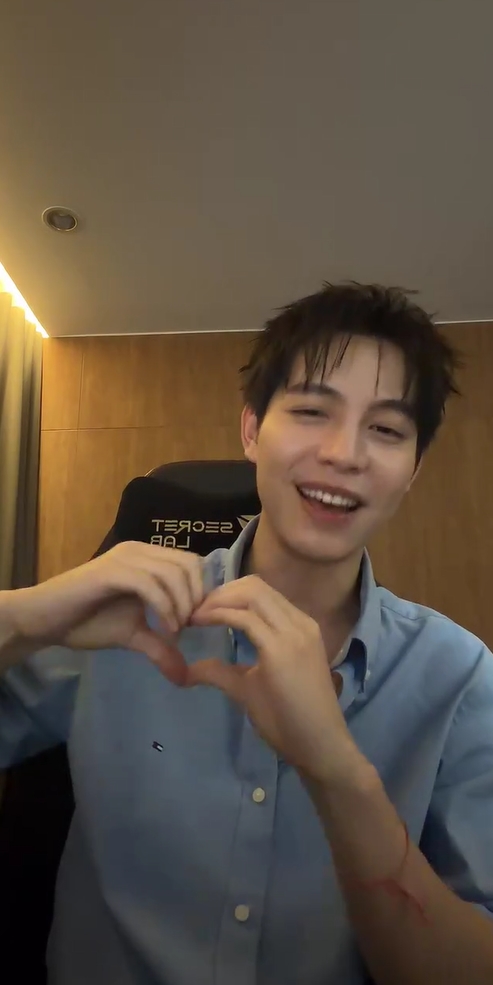 Clau ☆ 🌌 tweet media