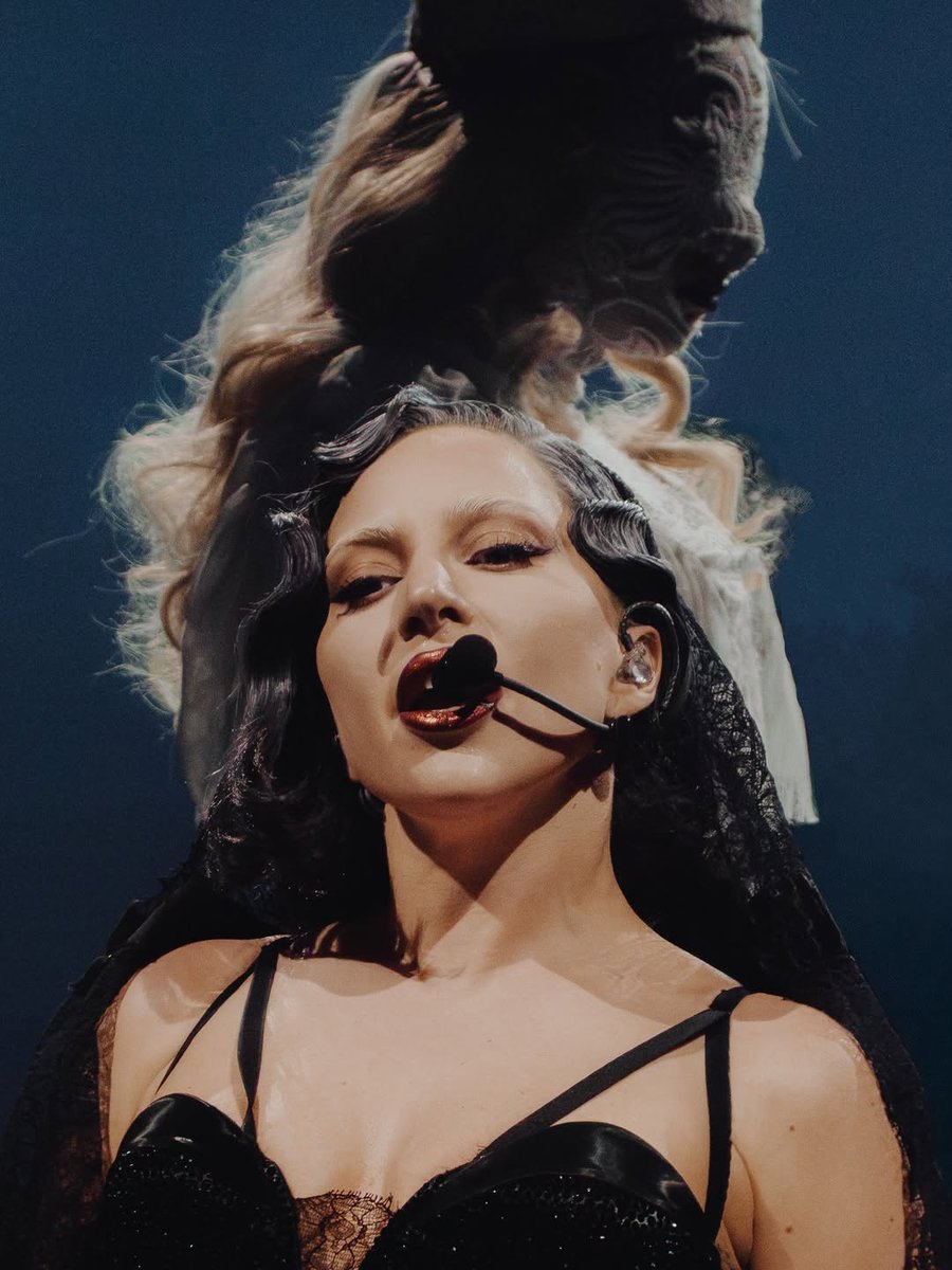 Lady Gaga Source tweet media