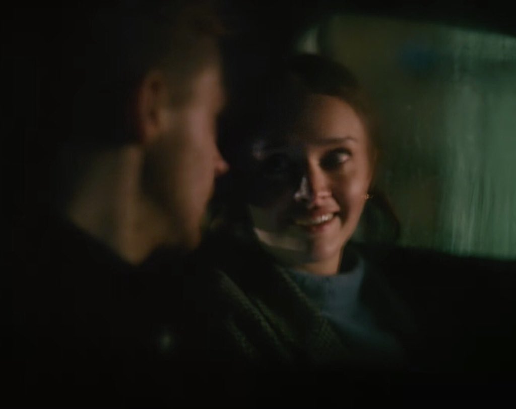 victoria tweet media