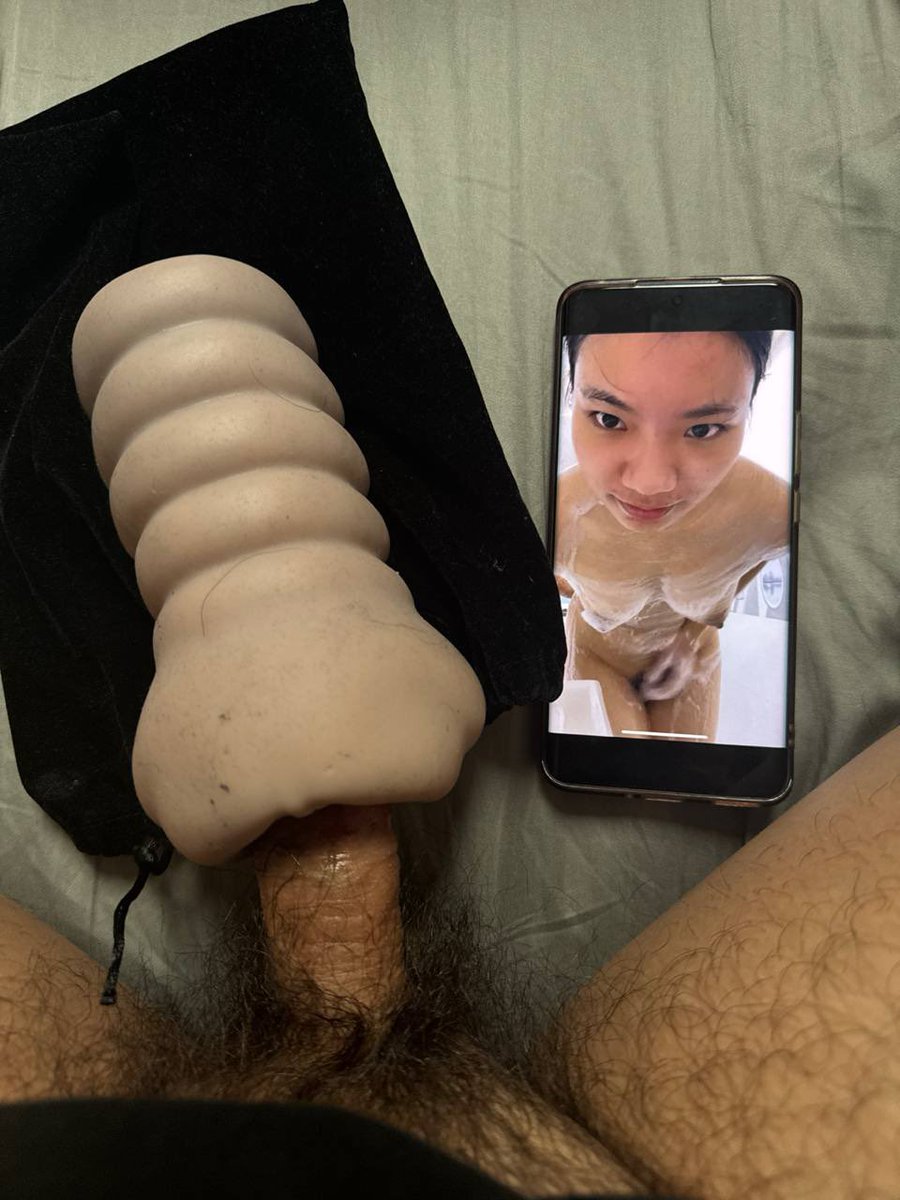 贱逼母狗刘思谦 tweet media