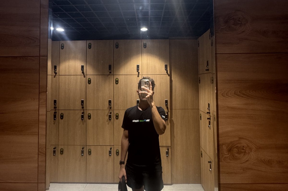 Vaibhav Pandey tweet media