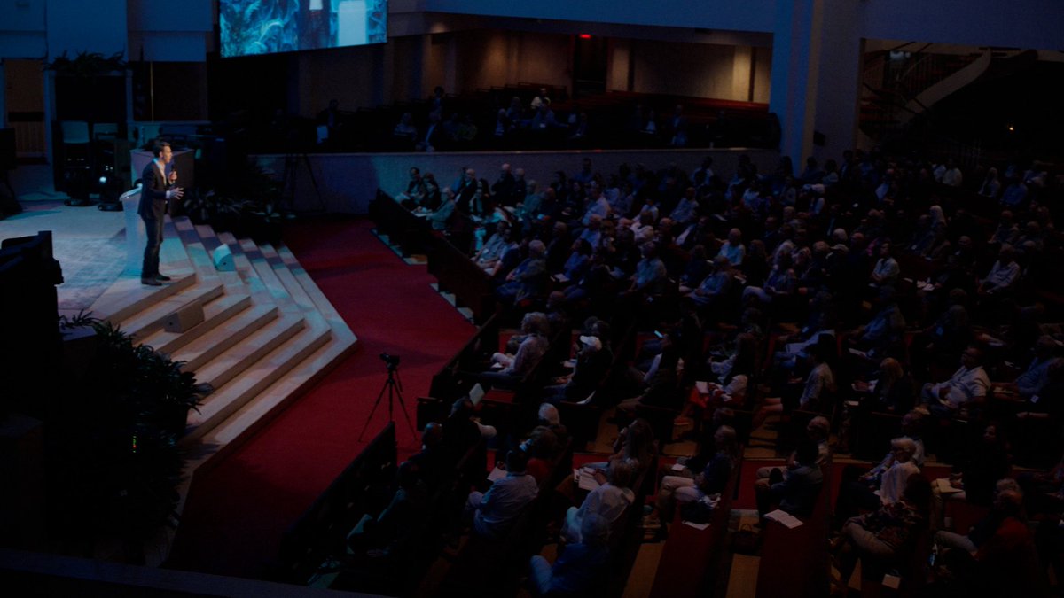 Josh Hawley tweet media