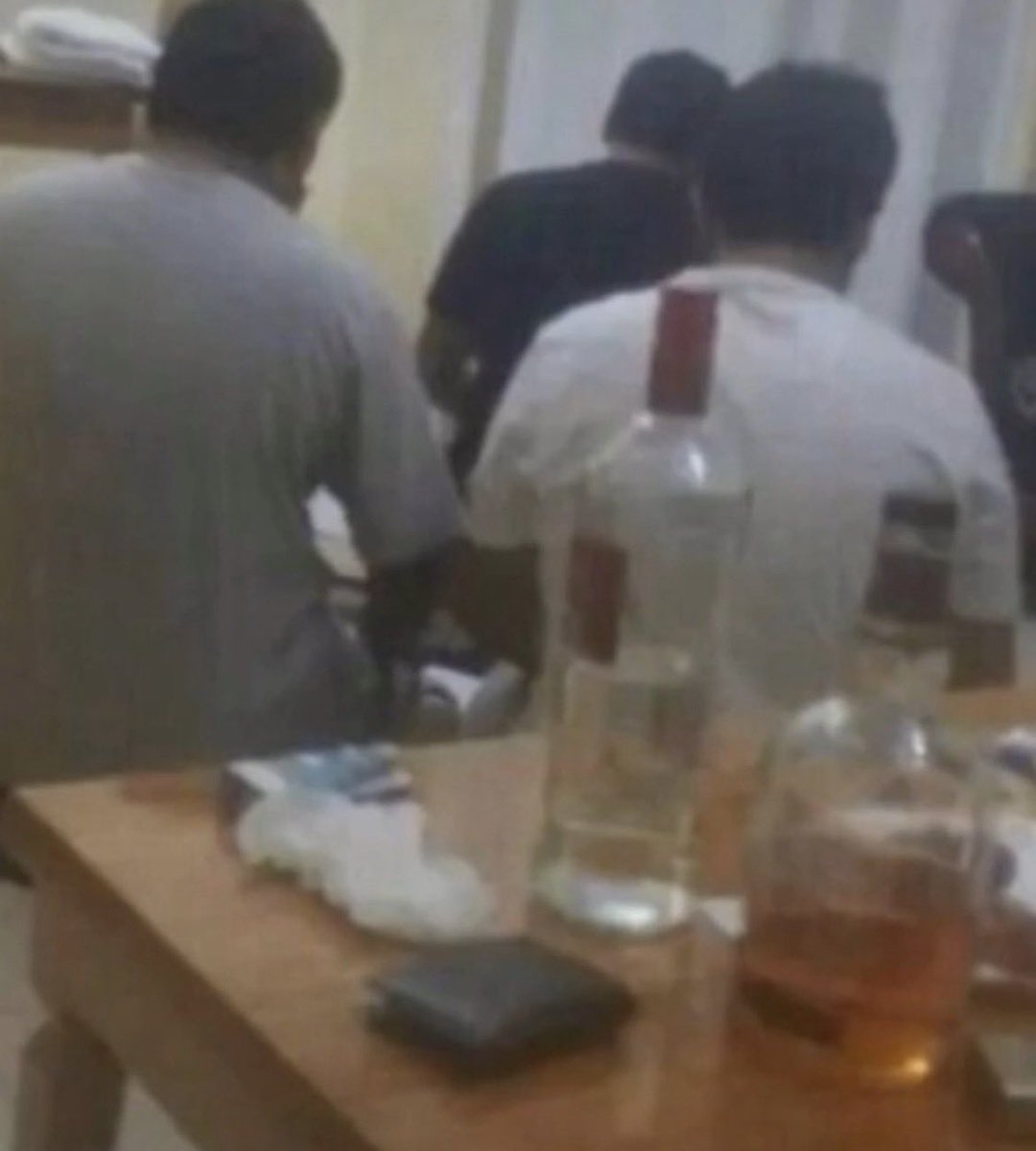 فراس دعيج العون tweet media