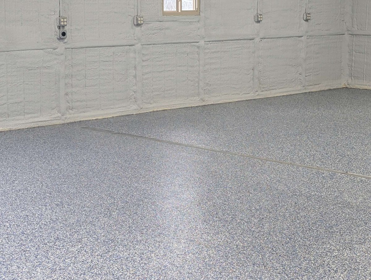 NCFI's tweet photo. Another project sealed up right. Ohio Valley Spray Foam putting NCFI SPF to work for long‑lasting comfort and performance.
#NCFI #OhioValleySprayFoam #SPFinsulation #sprayfoaminsulation #performance #trustedsprayfoam #sprayfoamsystems https://t.co/eVjOGgvh2w