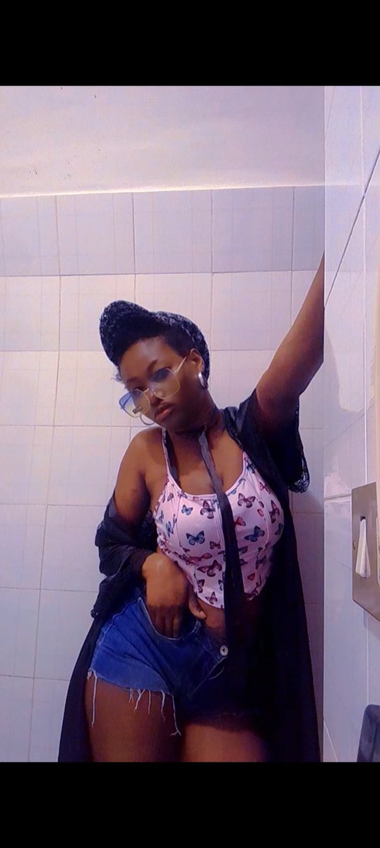 Deborah18930905's tweet photo. A QUEEN AND MORE🤩🥰😍💃💯 https://t.co/3E8U58cupN