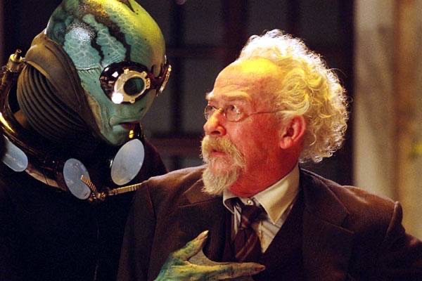 EugWSerra's tweet photo. On April 2, 2004, Hellboy was released! #Hellboy #GuillermodelToro #RonPerlman #SelmaBlair #DougJones #JohnHurt #RupertEvans #KarelRoden #LadislavBeran #BridgetHodson #BrianSteele https://t.co/lQ58n7wfig