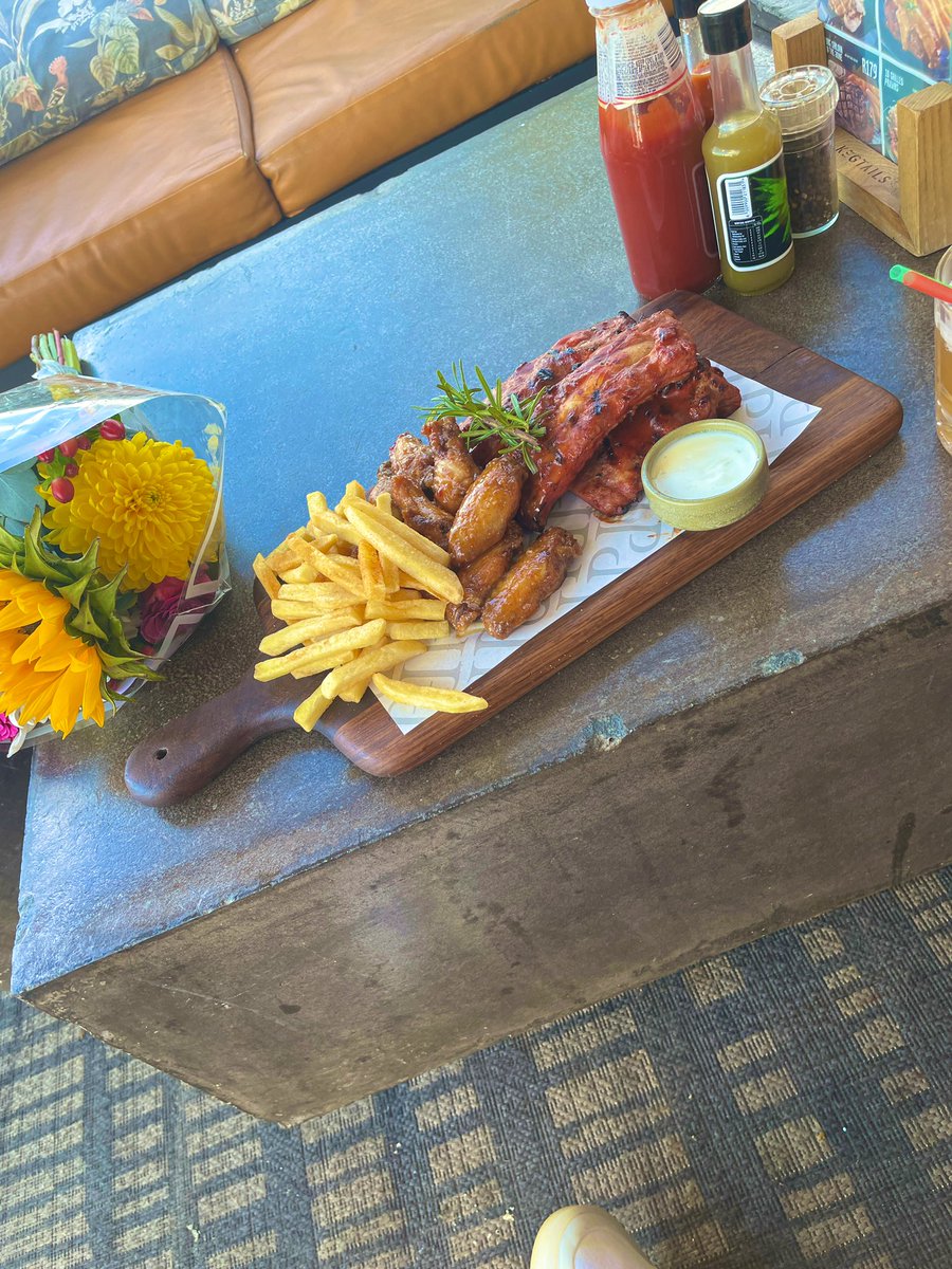 Mo_Ellen 🌻 tweet media