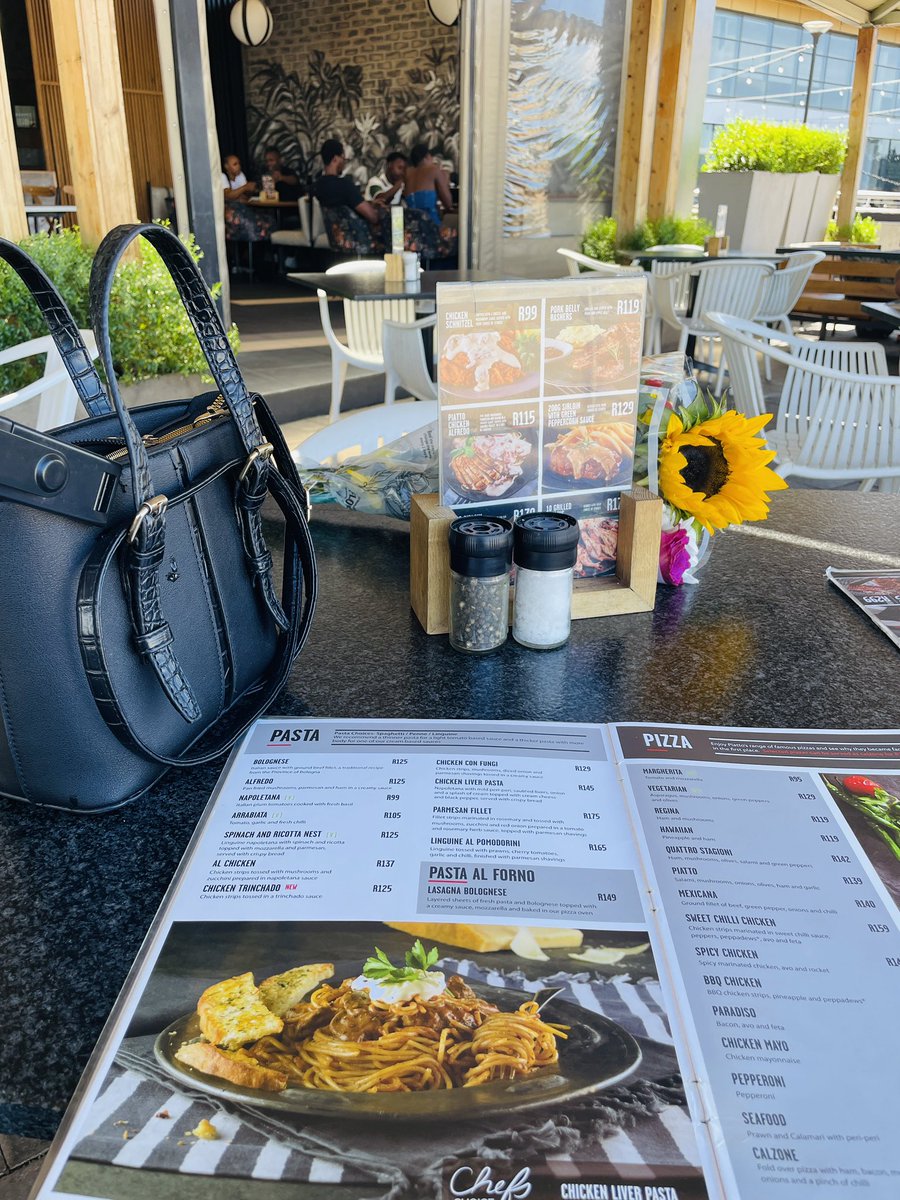 Mo_Ellen 🌻 tweet media