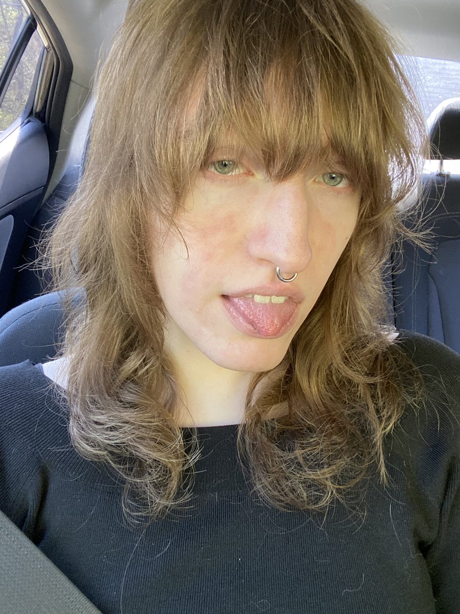 Example~ tweet media