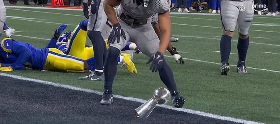 LimeGreen tweet media