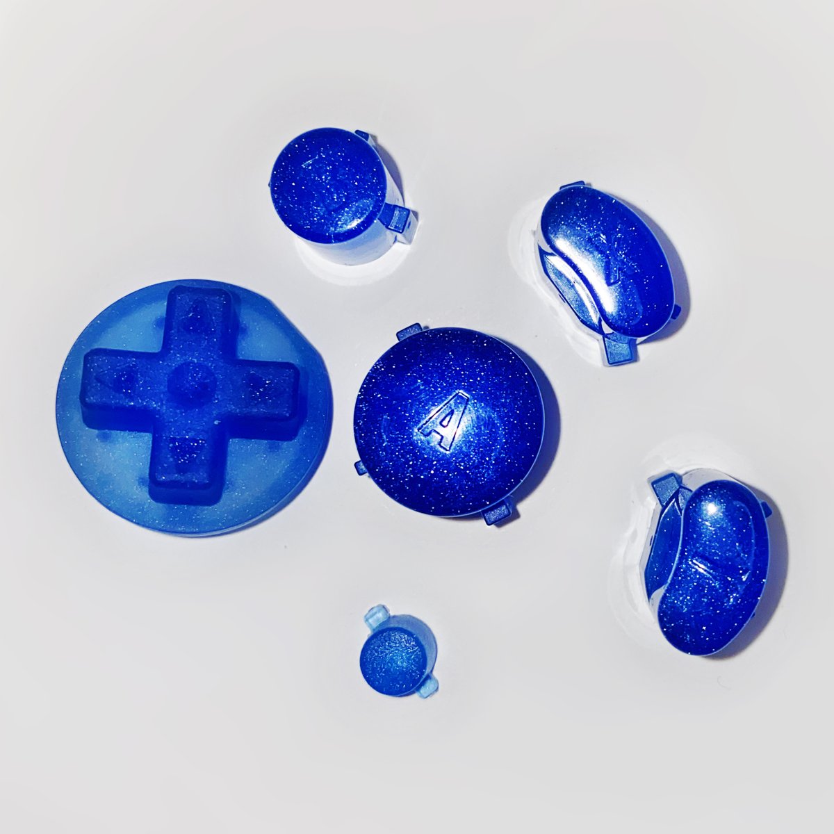 LloydTheHuman tweet media