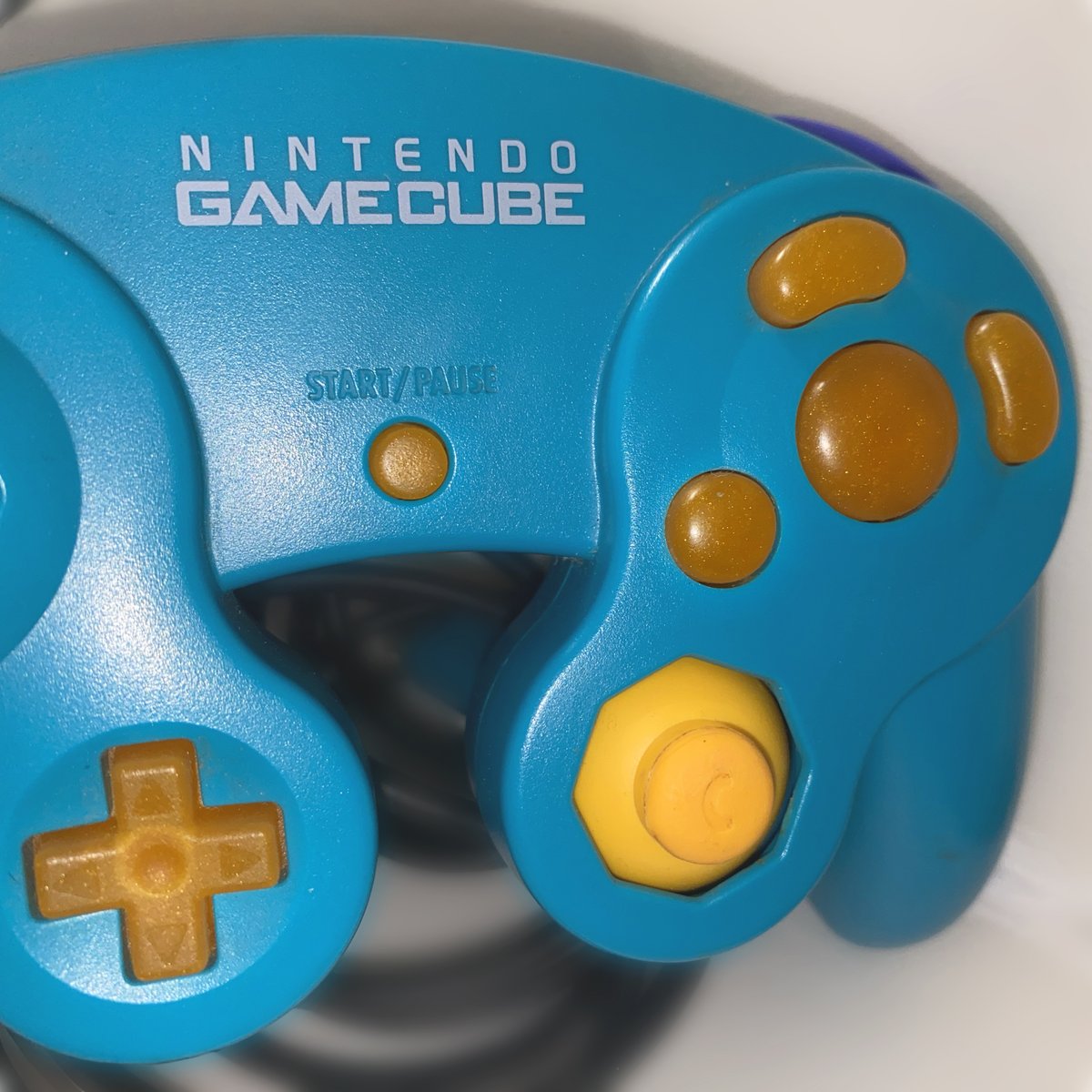 LloydTheHuman tweet media