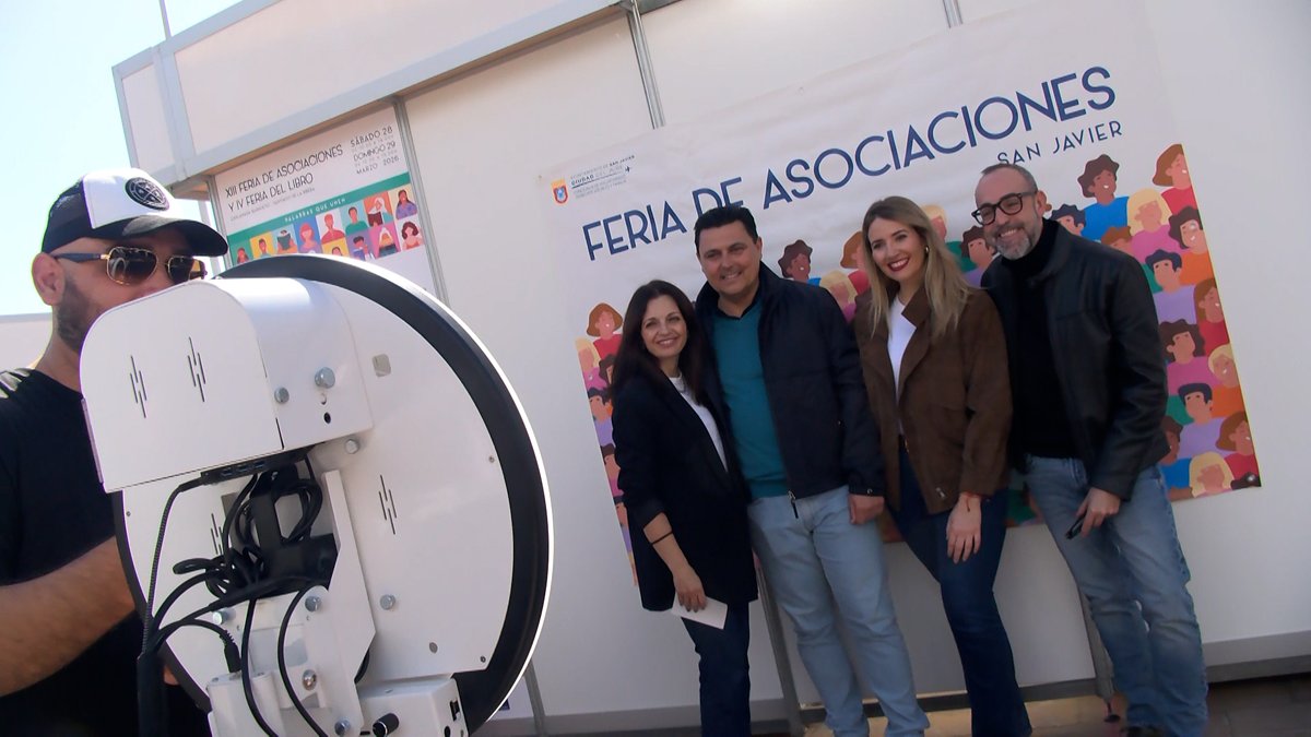 tuweb TV tweet media