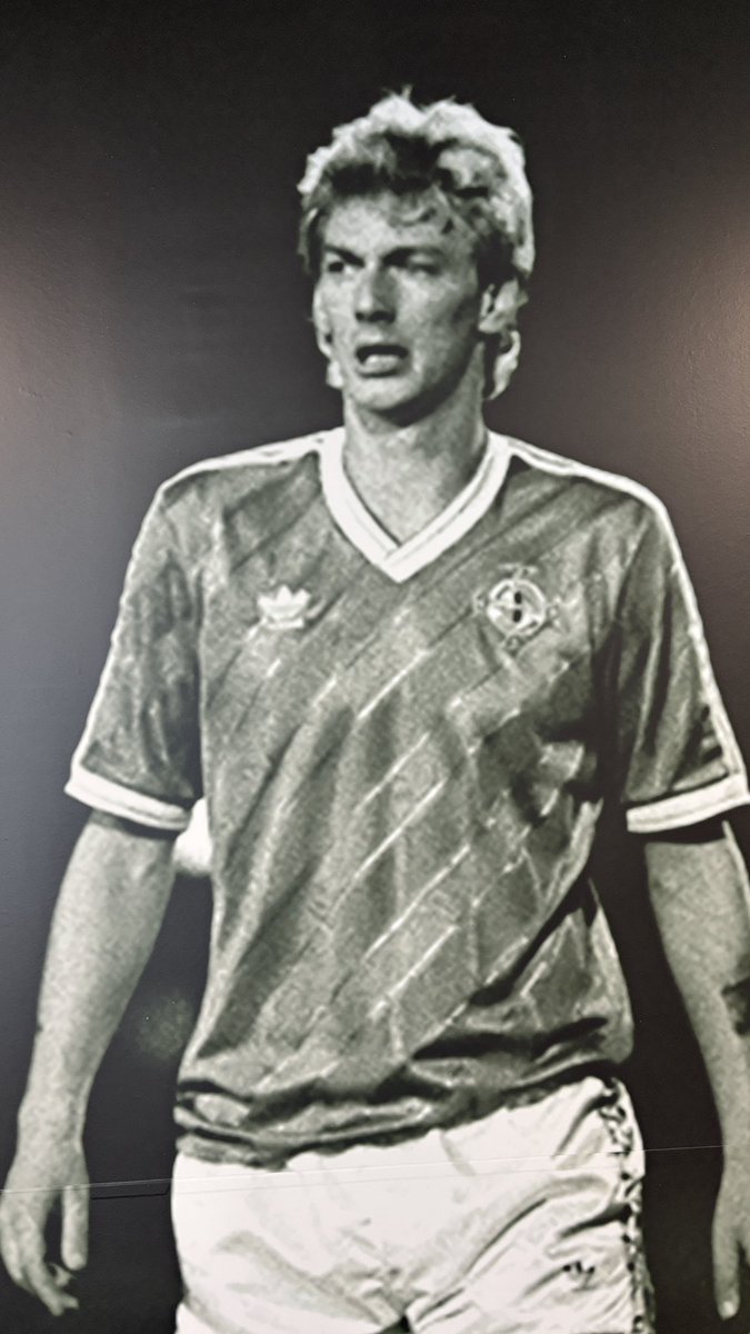 Mark Simpson tweet media