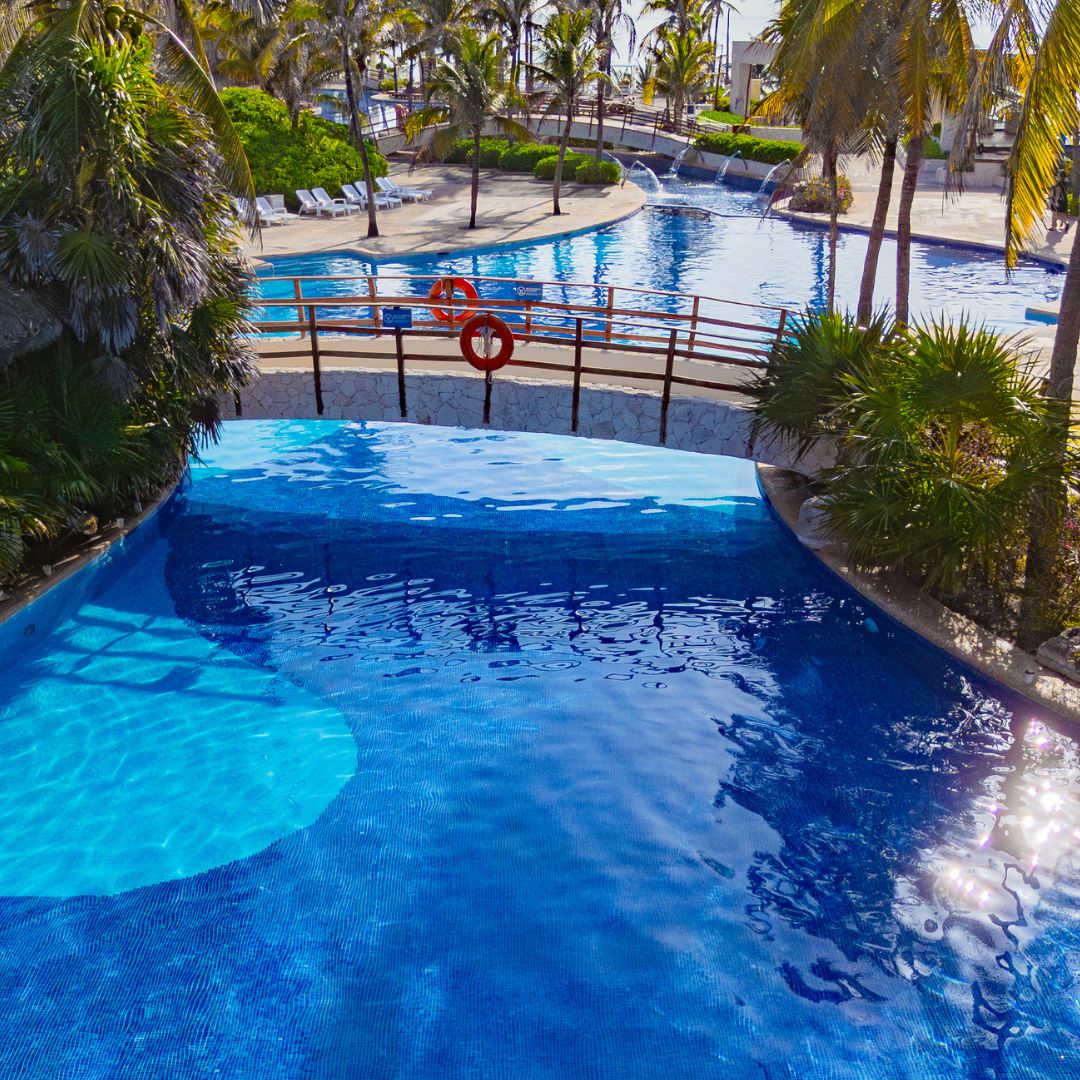 Oasis Hotels tweet media