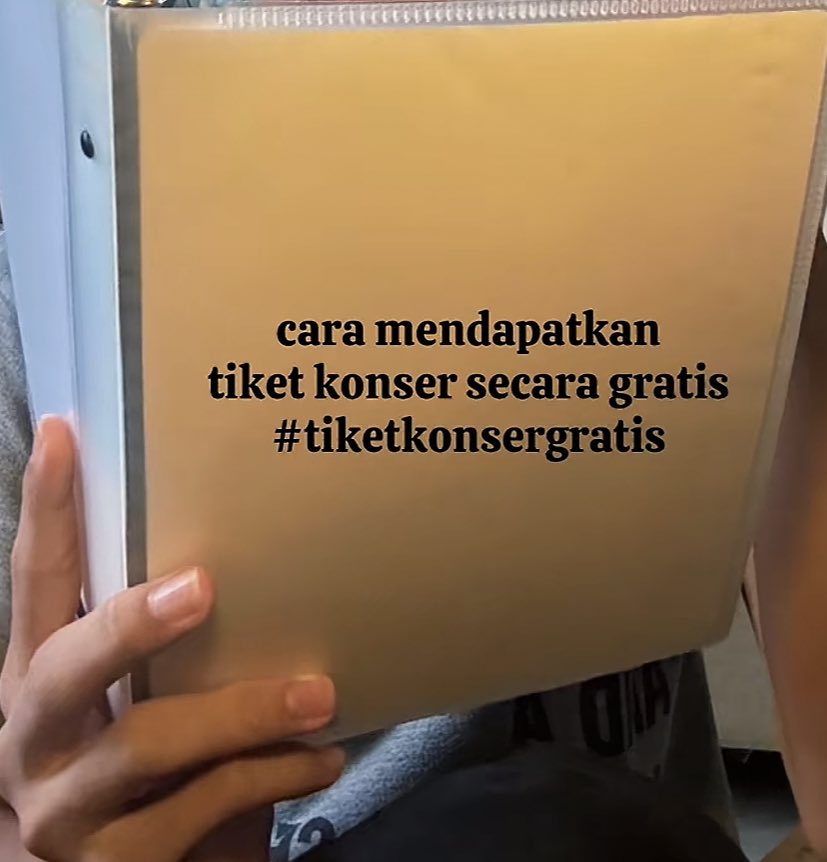 vio pacar jake tweet media