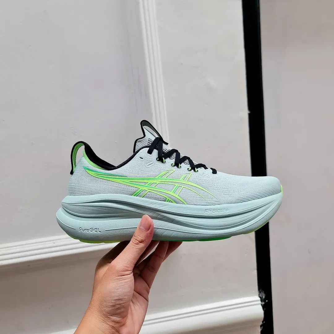 ‏طلال tweet media