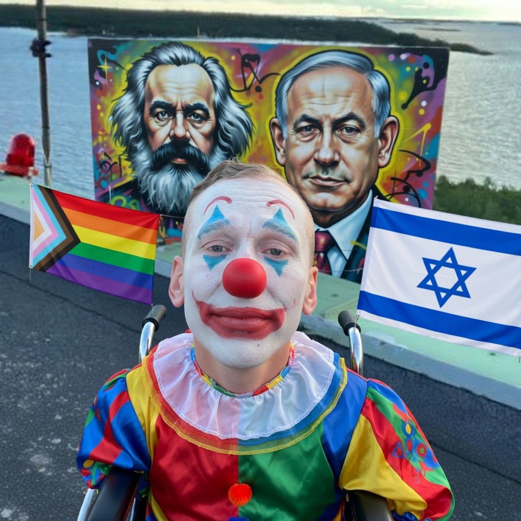 Chris Smith tweet media