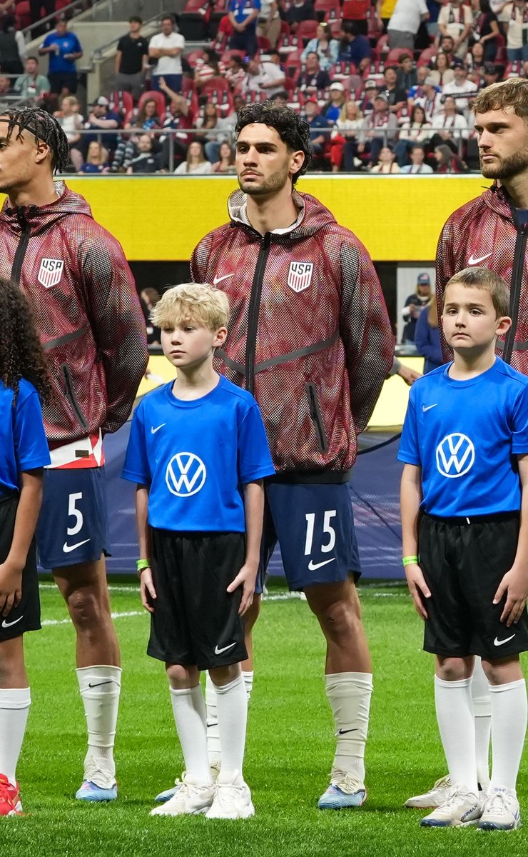 Alex Calabrese tweet media