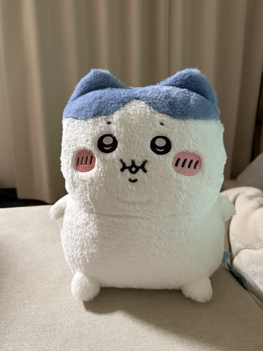 な……なんか痩せた……？