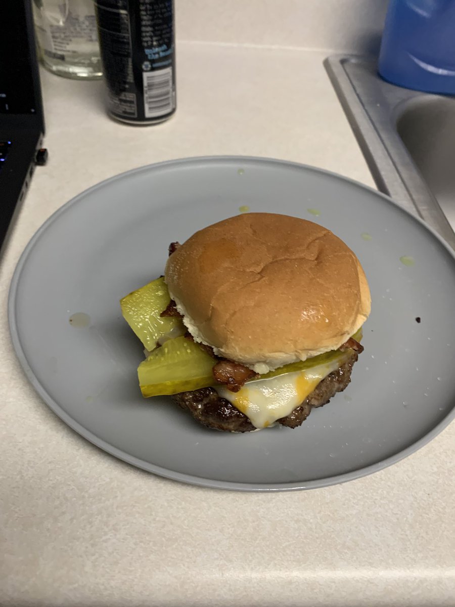 m9🇺🇸🦅 tweet media