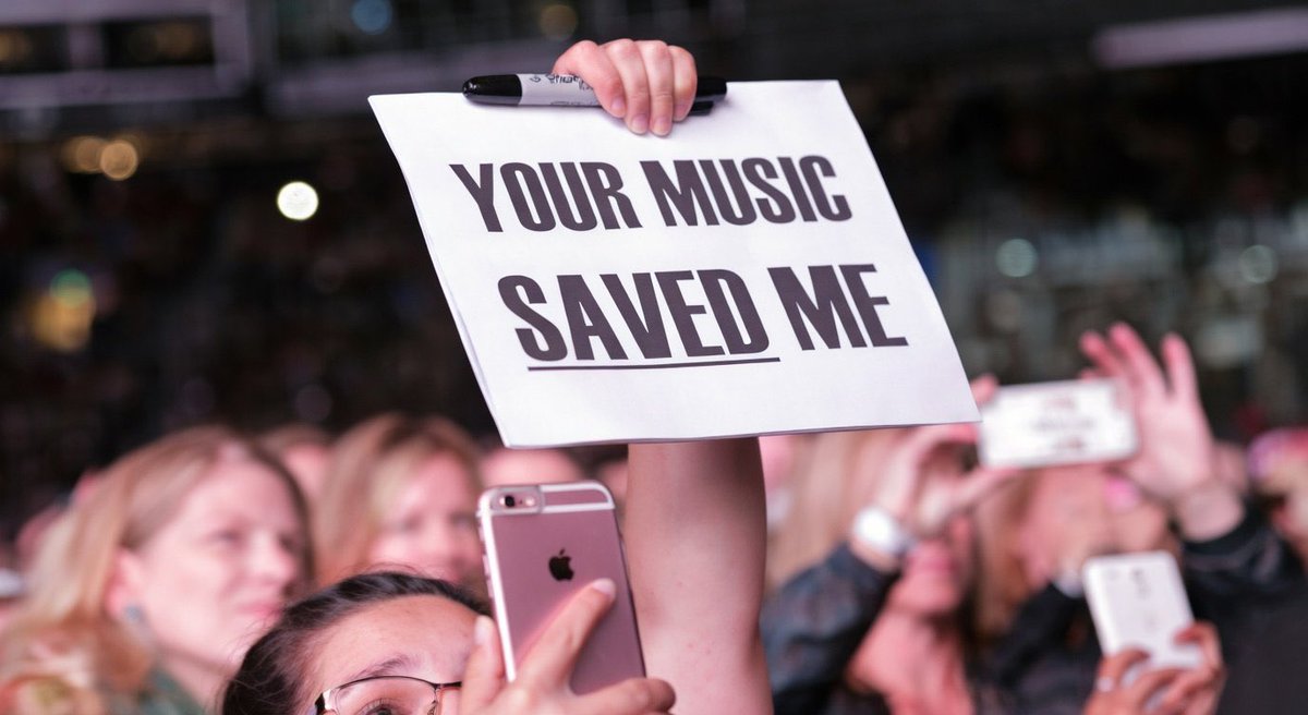 topsytpff's tweet photo. which artist would you show this to? https://t.co/MWu3kzhBhq