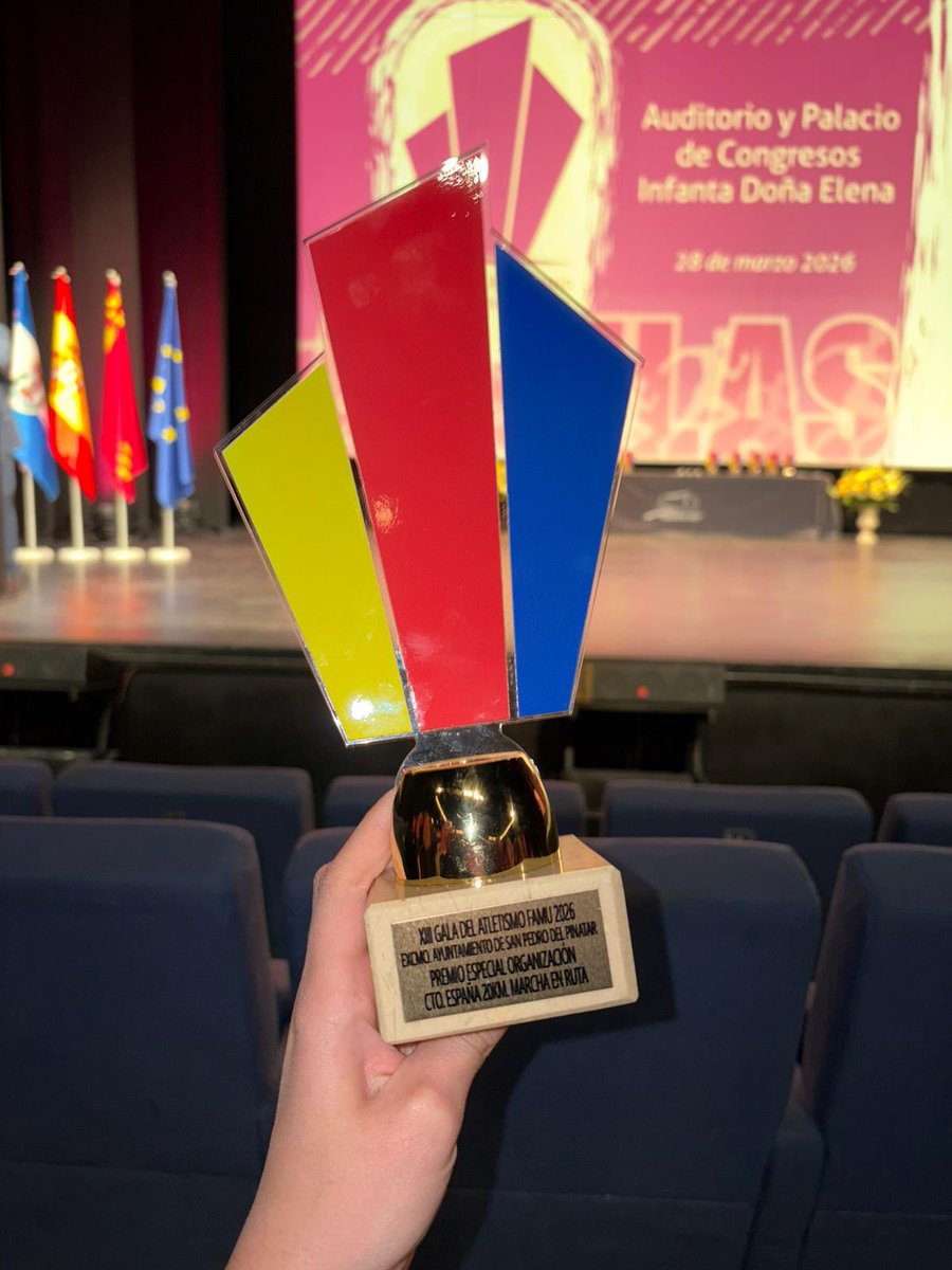 tuweb TV tweet media